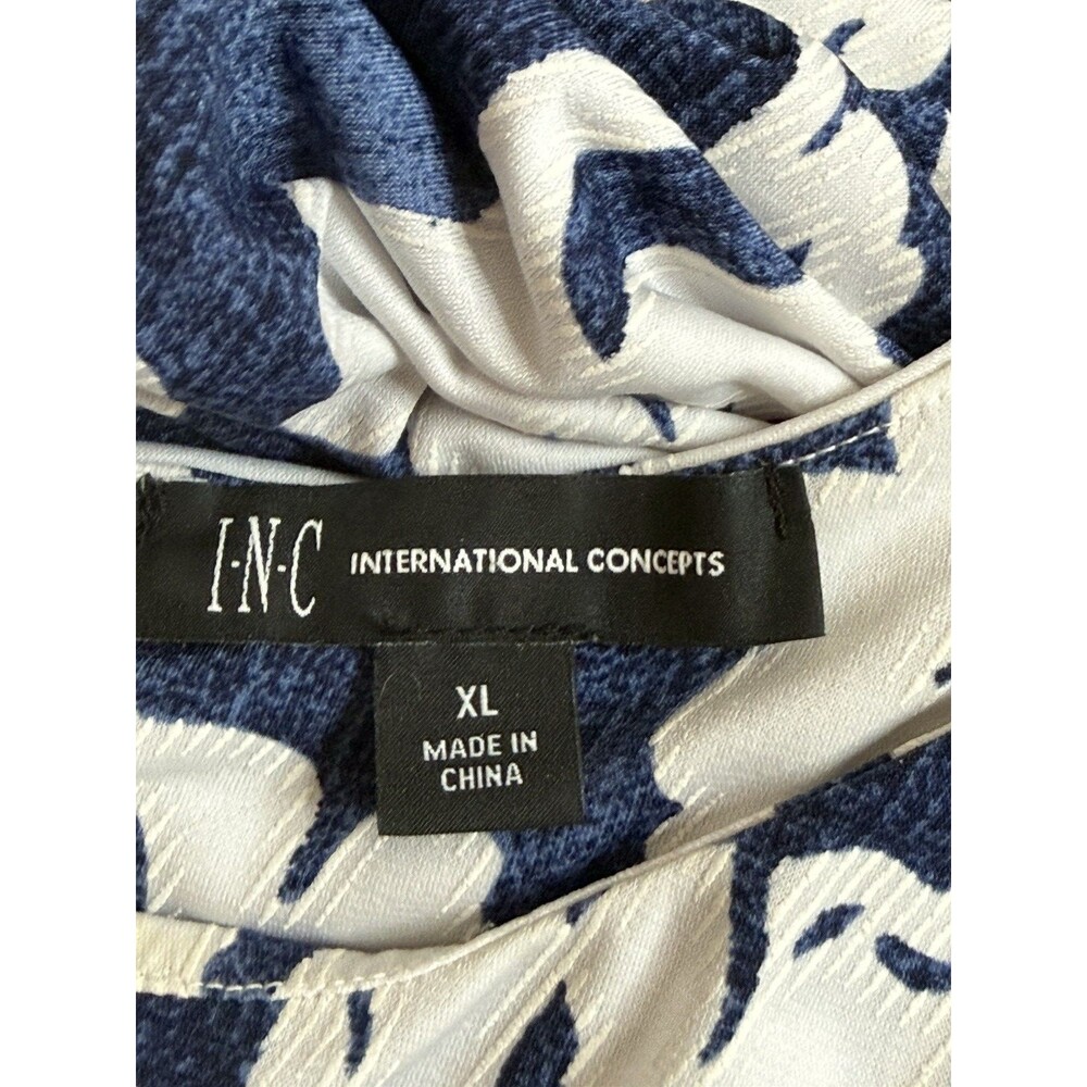 Inc International Concepts XL Cold Shoulder Blue White Top - Picture 5 of 7